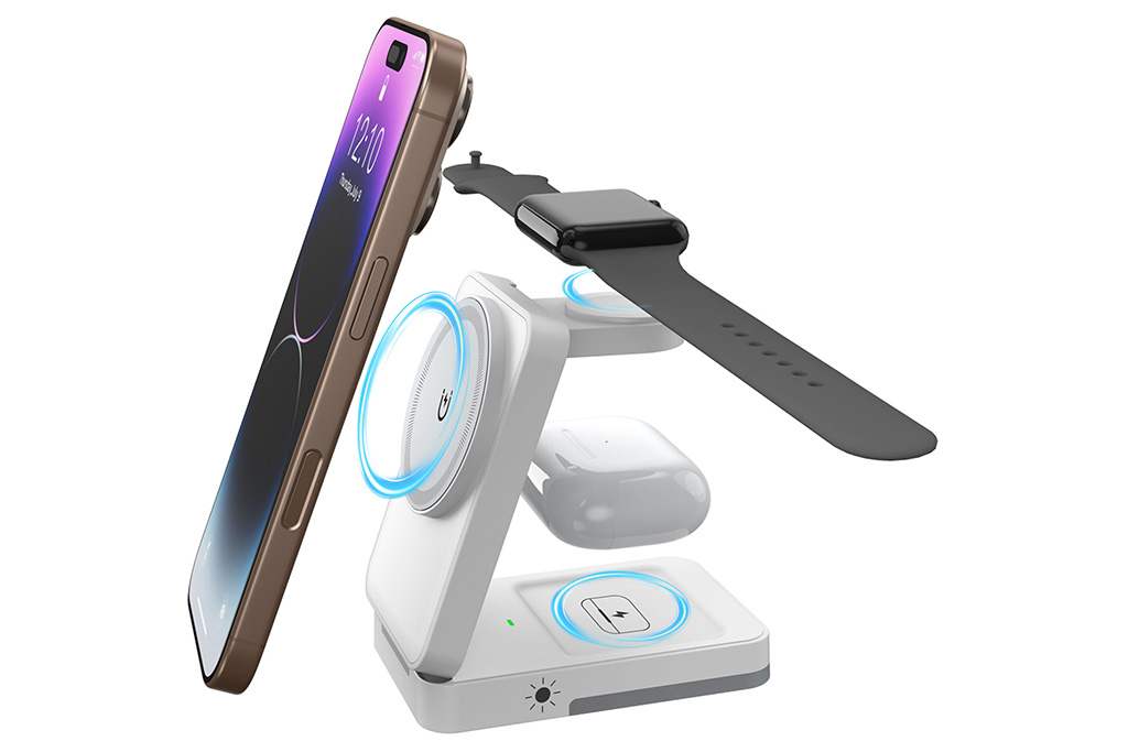Foldable Magnetic 3-in-1 Wireless Charging Station